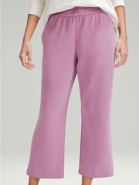 Lululemon Softstream Wide-Leg cropped Pants